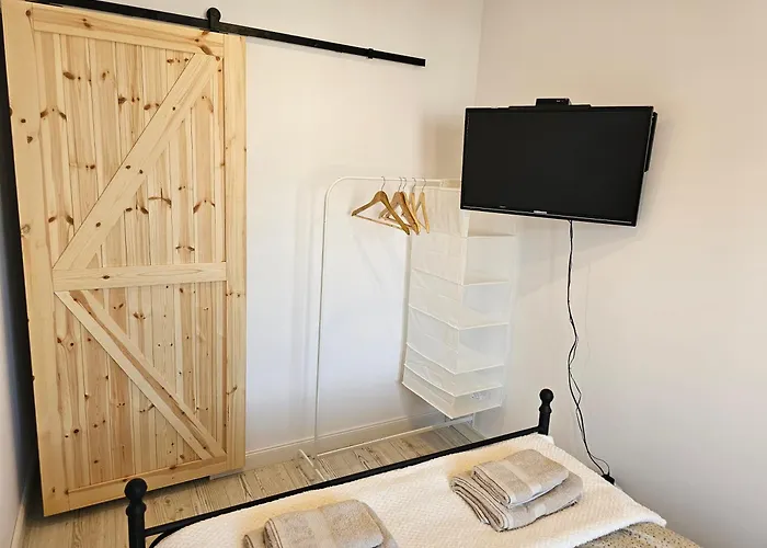 Luna A-b غريفيتسه